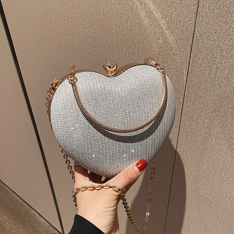 Handheld Peach Heart Bag