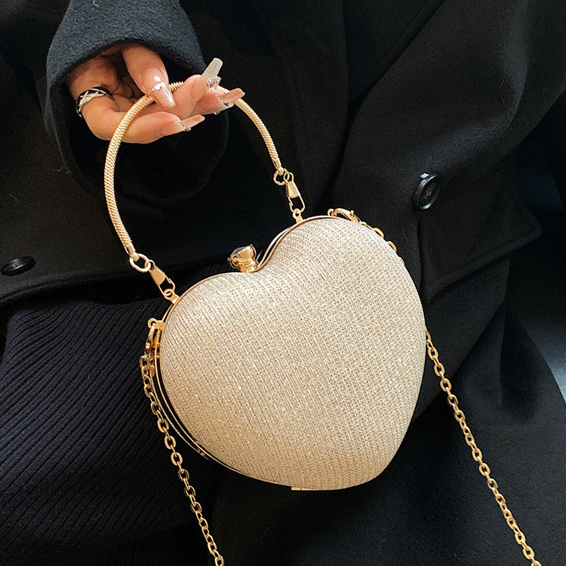 Handheld Peach Heart Bag